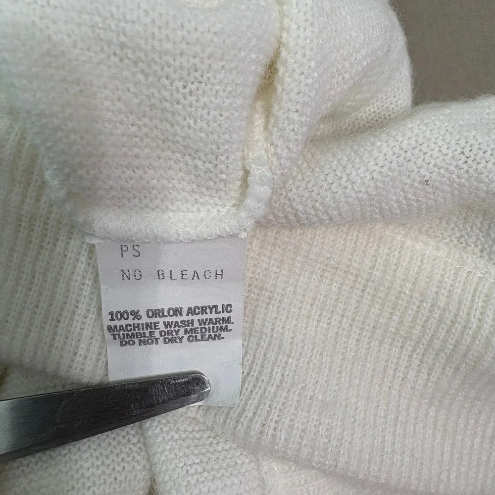 Vintage IZOD Lacoste Sweater XL White Knit Orlon Acrylic Knit Pullover Preppy